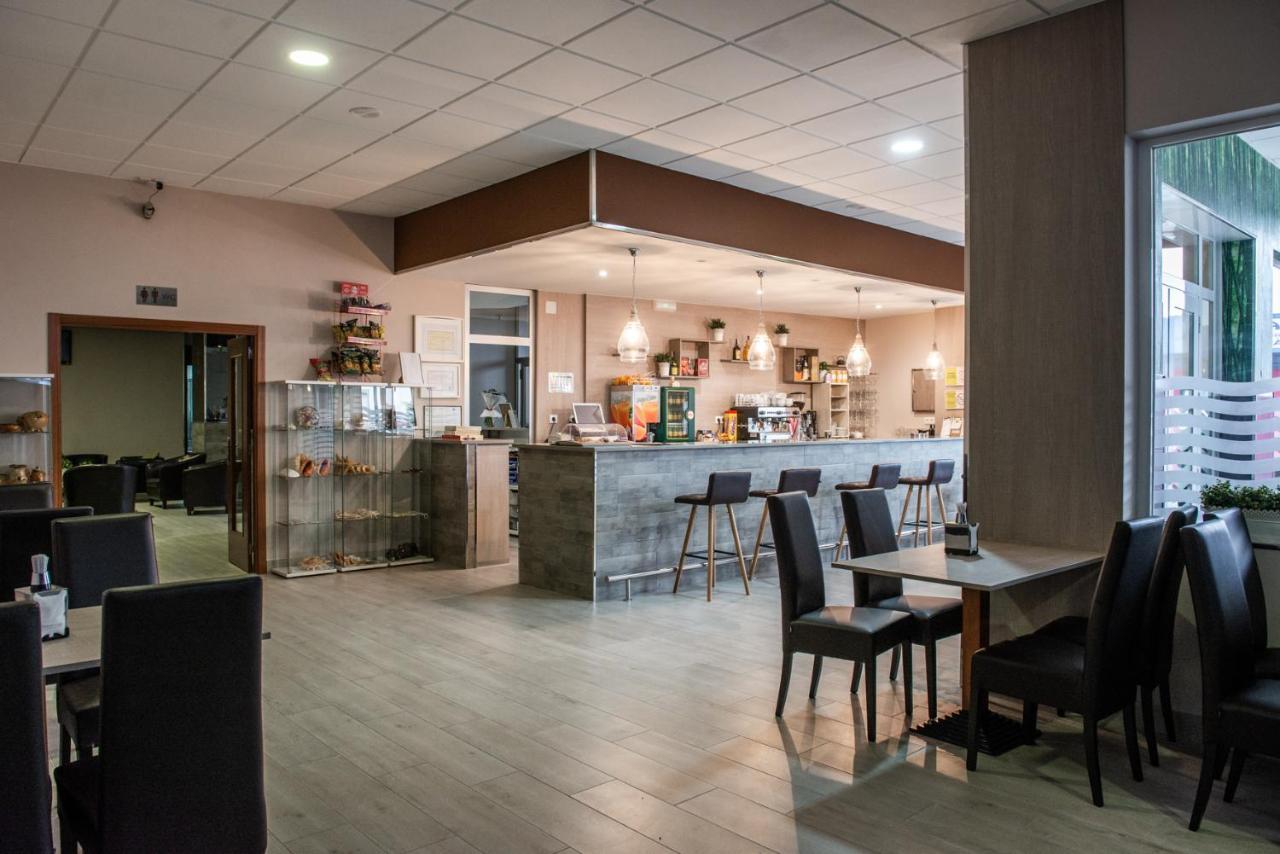 Hotel Ancora Urban Center Finisterre Ngoại thất bức ảnh